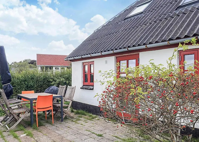 Panoramic View Fisherman's House - By Traum