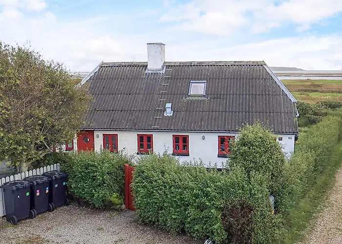 Panoramic View Fisherman's House - By Traum Nyaraló Vesløs